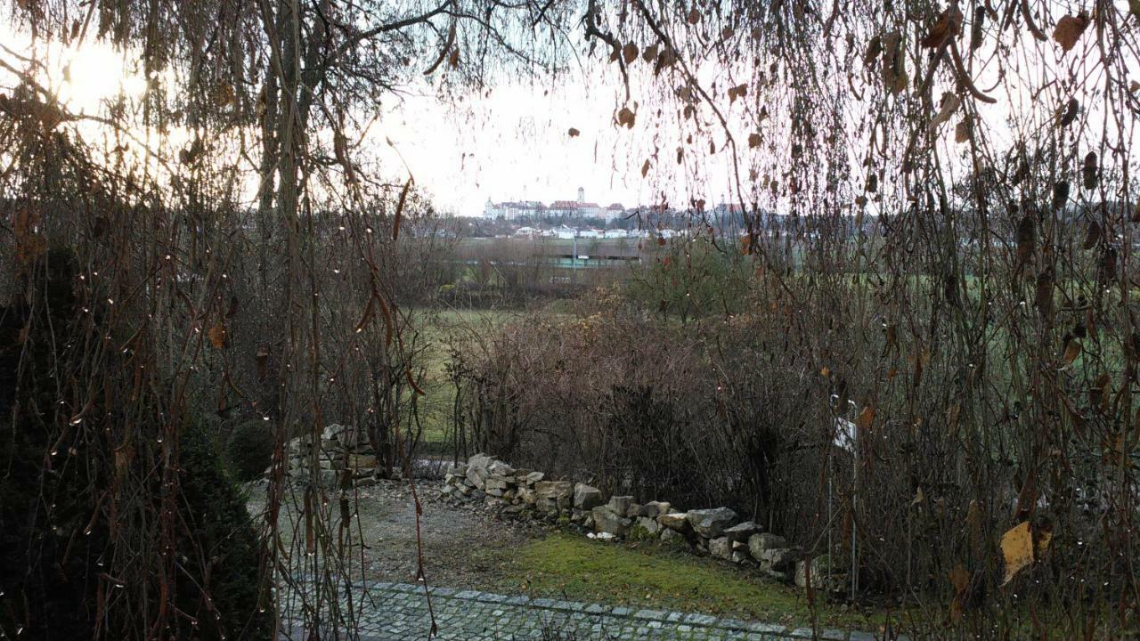 Die Maria Neuburg an Der Donau Bagian luar foto