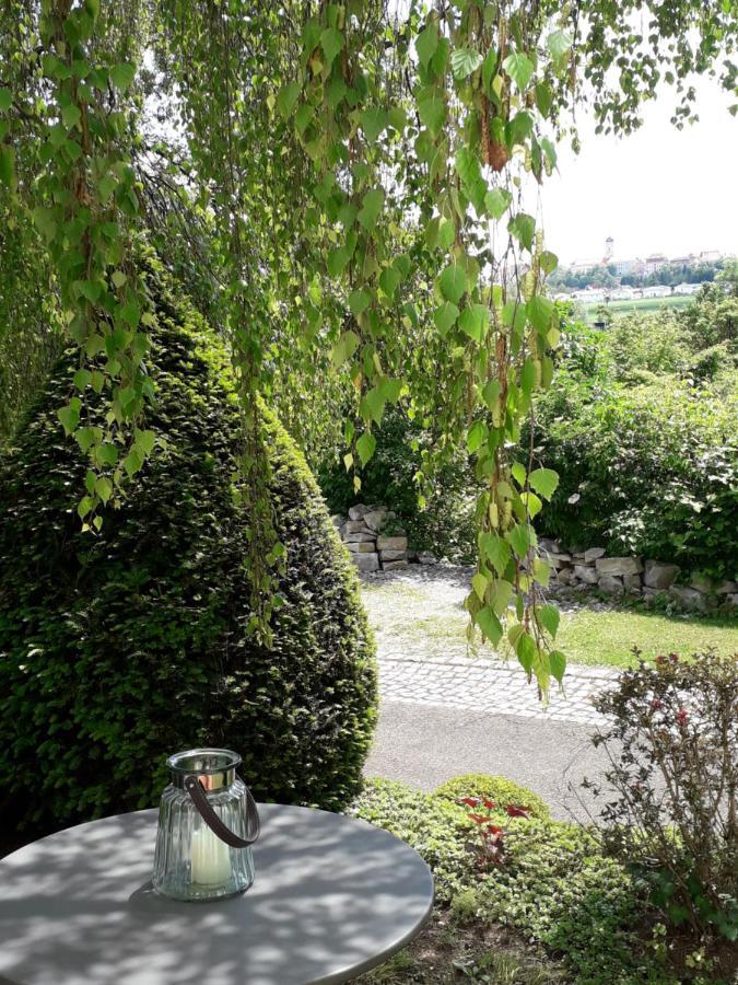 Die Maria Neuburg an Der Donau Bagian luar foto